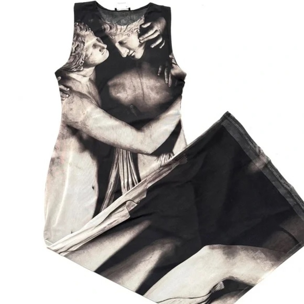 Zara ‘The Three Graces’ tulle dress